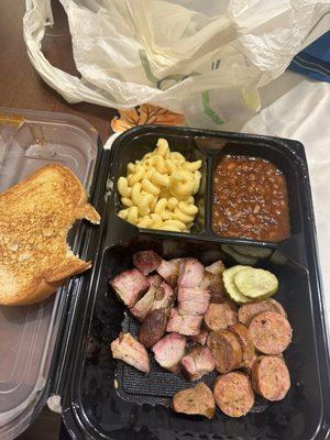 BURNT END PLATTER SAUSAGE PLATTER