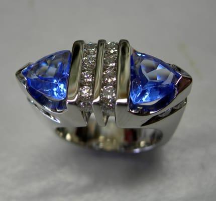 white gold tanzanite and diamond ring