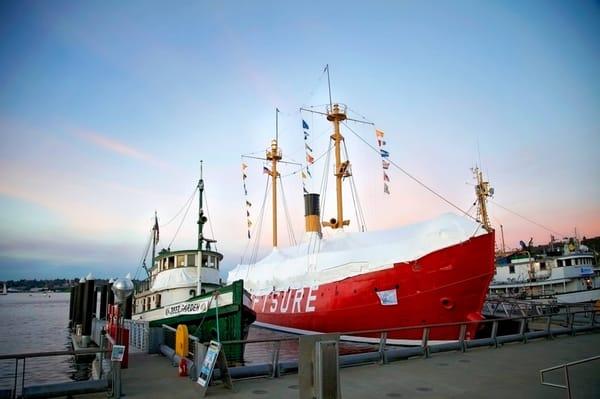 Northwest Seaport National Historic Landmark vessels: Tugboat Arthur Foss (1889) and Lightship No.83 Swiftsure (1904)