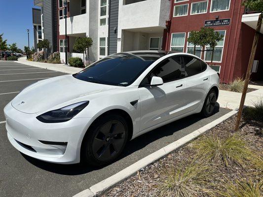 Loving this ceramic tint on my 2023 Tesla M3