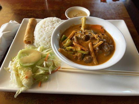 4. Chicken Curry Lunch Special