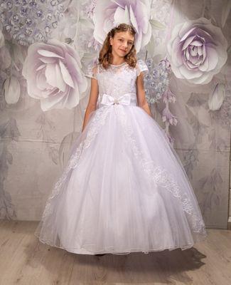 Beautiful dress for first communion occasion hand made in Mexico