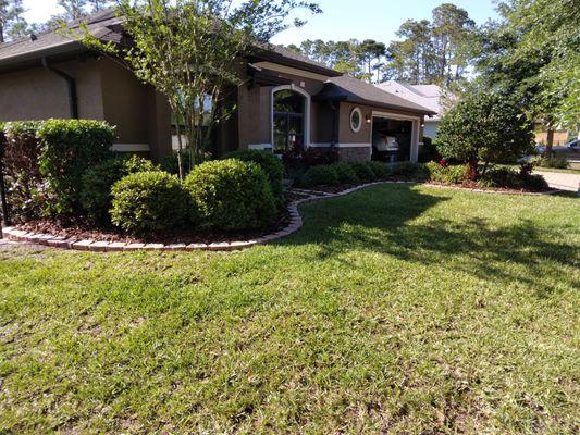 We mulch and more paver edging.