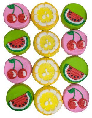 Fruit is so delightful on our cookies!