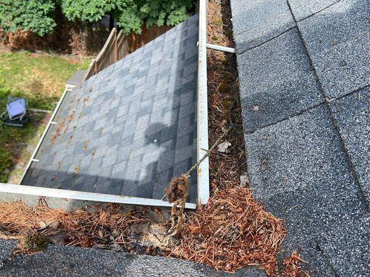 Prevent hazards by keeping your gutters clean before 4th of July!!!

Give us a call today for a Free Estimate!