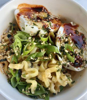 Prepared instant ramen (Buldak Carbonara) and furikake