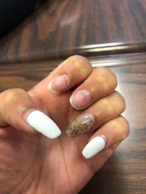 Both of nails come off  and the polish is getting messed up