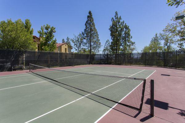 IMT Summerset Village - gated tennis court