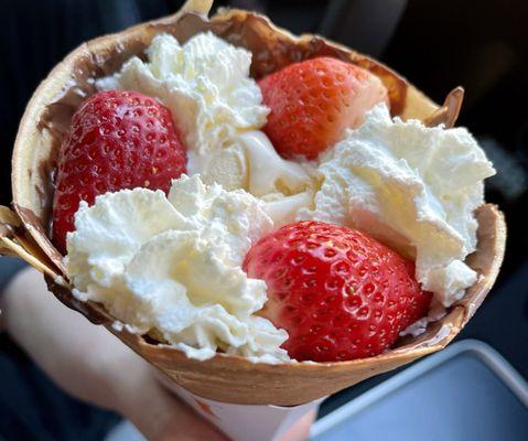 Strawberry Nutella whipped cream Crepe with ice cream