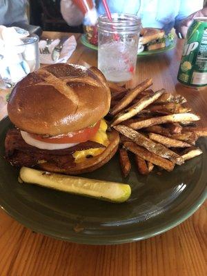 Bacon Cheeseburger with Fries