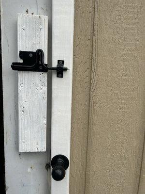 Door lock