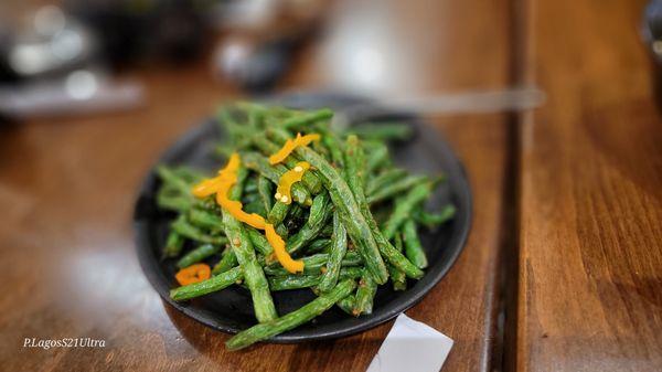 Garlic string beans