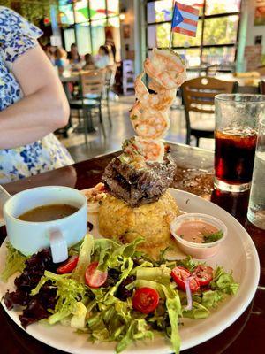 Fracatan: shrimp, skirt steak, plantain, salad