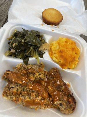 Seriously Amazing ! THEEEE BEST Meatloaf, Greens , Macaroni & Cornbread I've ever had !