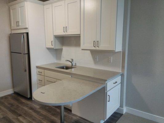 kitchen cabinets installation