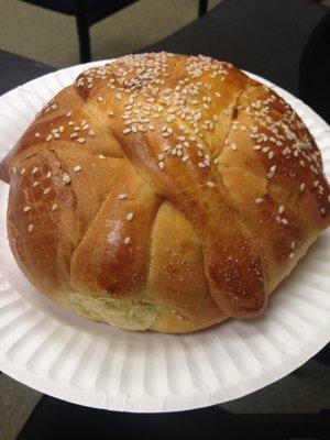 We get to try delicious ¨Pan de Muertos¨ around November 1st.  This is also available in local panaderías mexicanas.