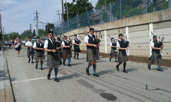 Usually not a huge fan of bagpipes,  but THESE musicians were really GOOD! Kudos!