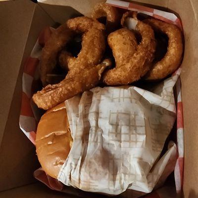 burger and onion rings