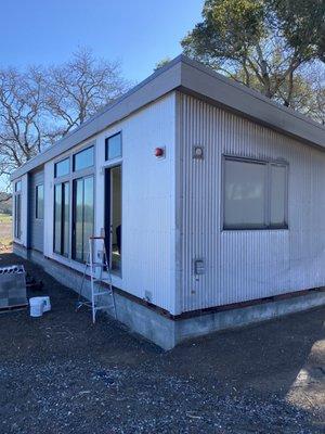 02-14-21 New iDea Box Serenity Homes set on concrete foundation in Sonoma, CA