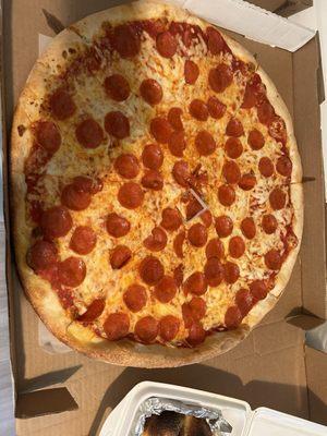 20" Pepperoni Pizza