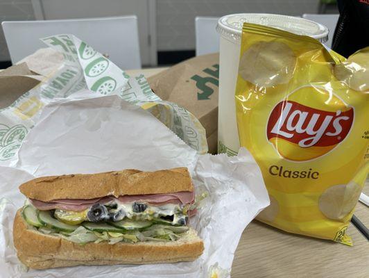 6 inch cold cut trios lays