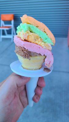 Small rainbow cone