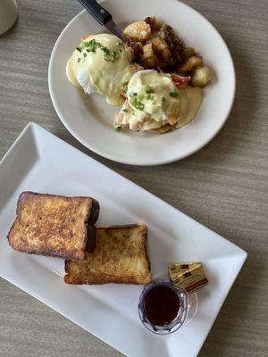 Vanilla custard French toast and lobster Benedict specials (BOTH OUTSTANDING)