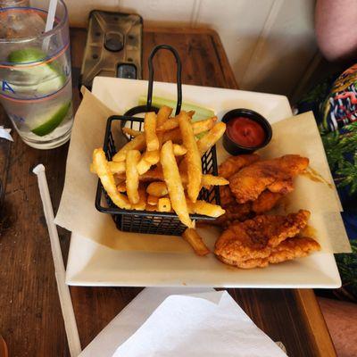 Buffalo chicken wings and fries! Delicious.