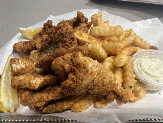 Catfish Nuggets & House Fries