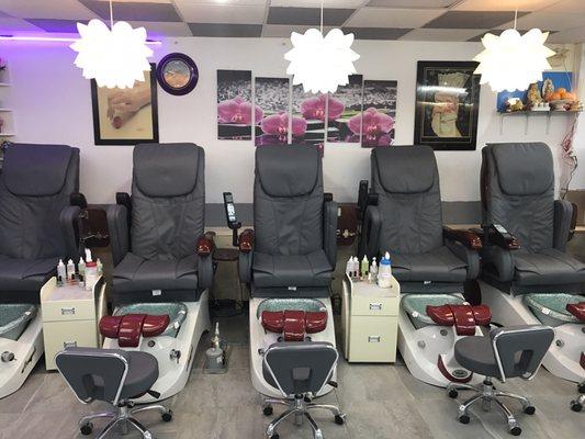 New Pedicure chairs