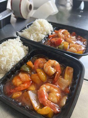 Pad Preawan - Sweet and Sour with shrimp