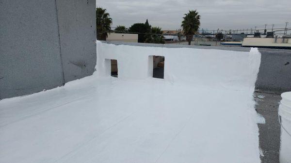 Flat roof by Best Roofing Solution, Roofing Contractor, Roof Repair in Los Angeles, ca and Orange County, CA