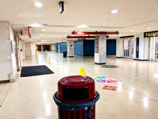 SEPTA -- Suburban Station, Interior