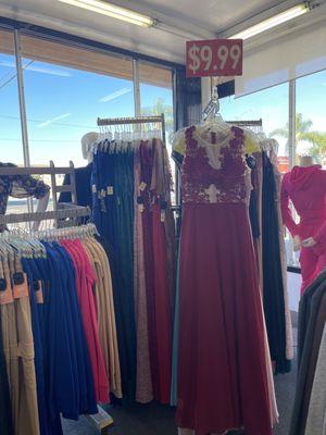 Elegant dresses on sale! $70-$100 dresses Just $9.99!