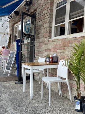 Beautiful day for outdoor dining with a view of the ocean!