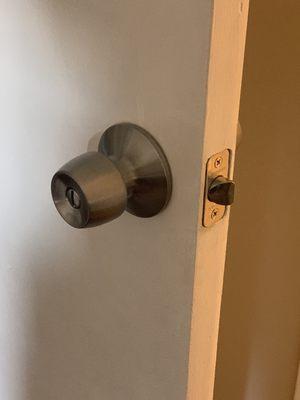 Bedroom door knob installation