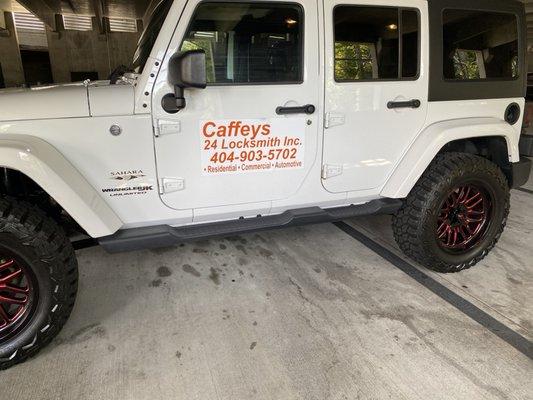 Caffeys24locksmith