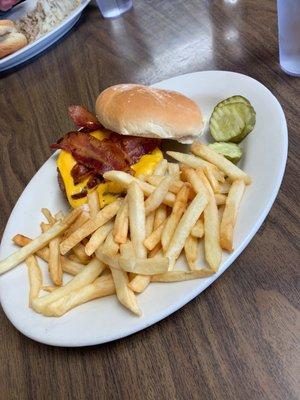 Bacon cheese burger with fries