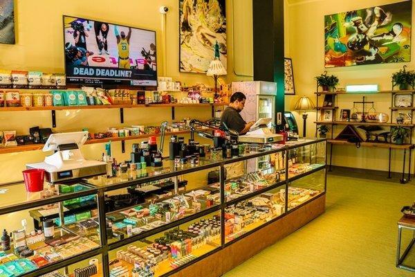 san francisco cannabis dispensary - inside