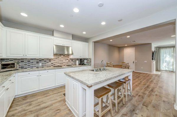 For Sale - Recently Built Townhome in Yorba Linda