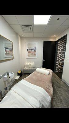 Plumped Medical Spa