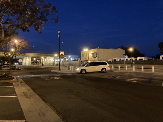 Image 16 of Taxicabs From Ojai California To LAX