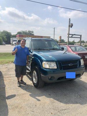 Looking like new! 2002 truck!