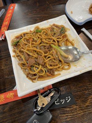 Beef lo mein