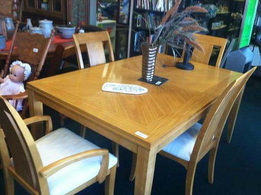 Furniture Consignment Plus