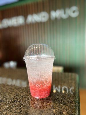 Strawberry sparkling Ade