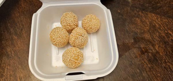 Sesame balls