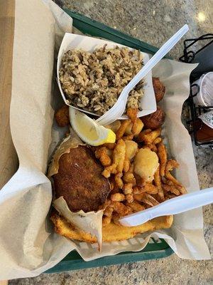 Dinner platter with wild rice