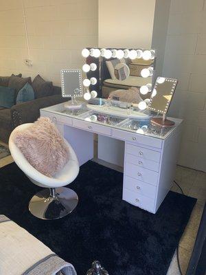 Vanity Set that I almost bought !! But forgot I am single lol