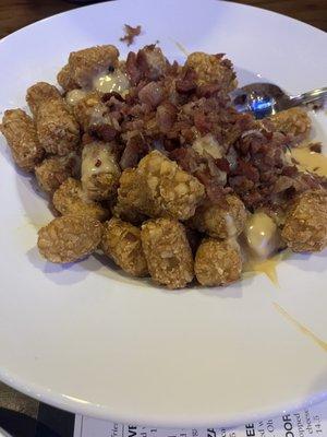 Tater tots appetizer